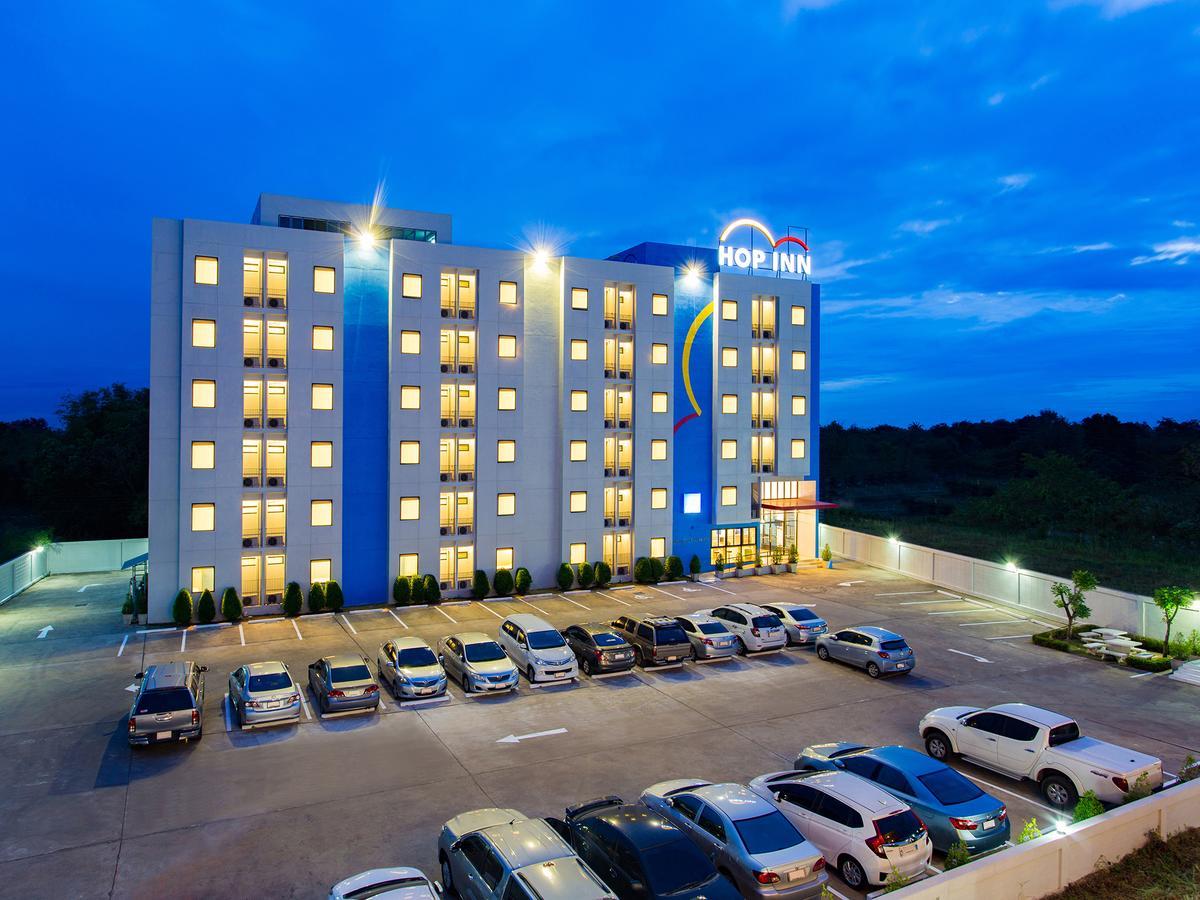 Hop Inn Lampang City Center Extérieur photo
